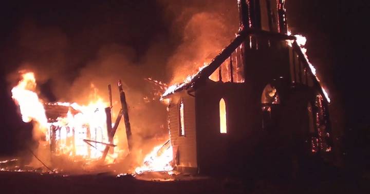 roseneath-church-fire-night.jpg